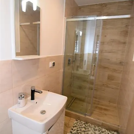 De Luxe Emily Apartman *